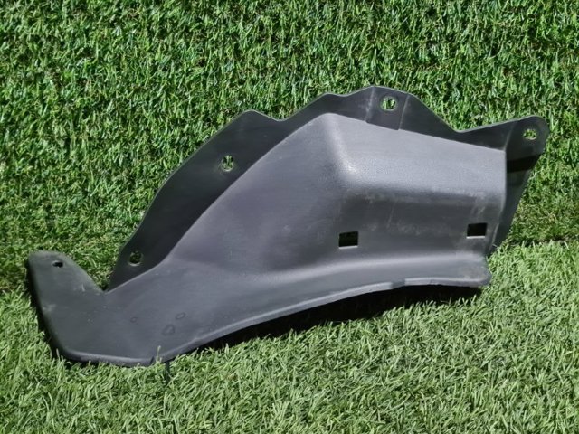Брызговик переднего бампера, правый 638446RA5A NISSAN