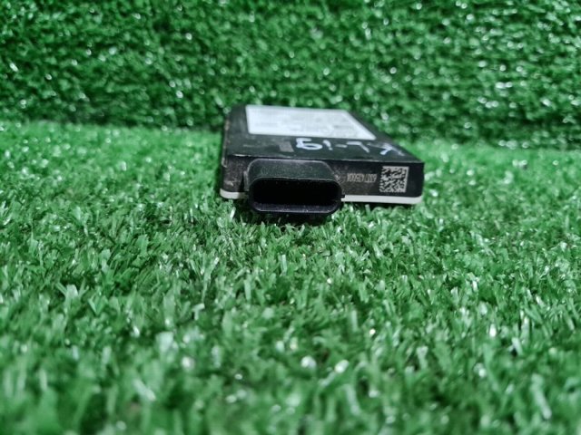 68307162AE CHRYSLER Датчик контроля мертвой зоны задний купить в Николаев