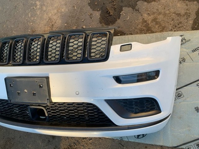CHRYSLER 68333498AA в наличии Черновцы