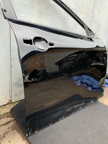 NISSAN 801006RR0A Дверь передняя правая в наличии Ирпень