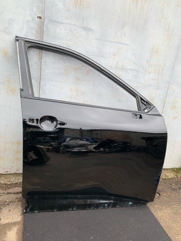Пассажирская передняя дверь 801006RR0A NISSAN