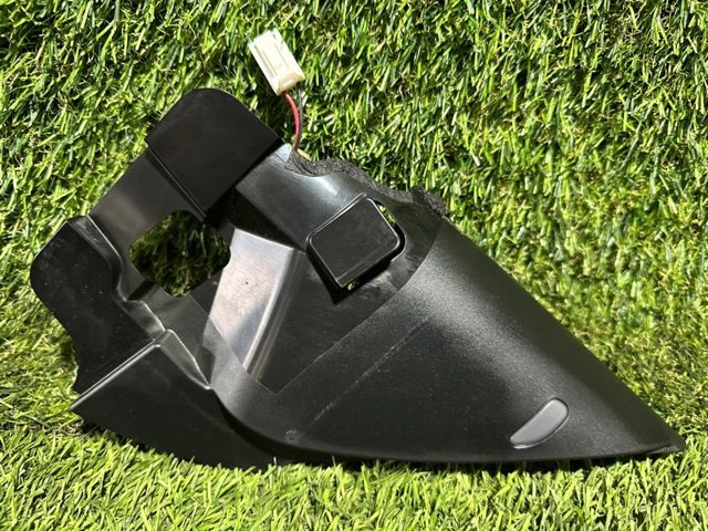 802934CL1A Nissan/Infiniti Внутренняя накладка крепления зеркала