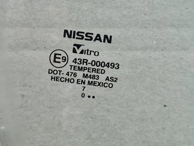 803006RA1B NISSAN Стекло двери передней правой купить в Житомир