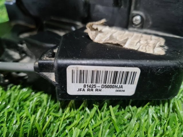 HYUNDAI 81425D5000 в наличии Днепр