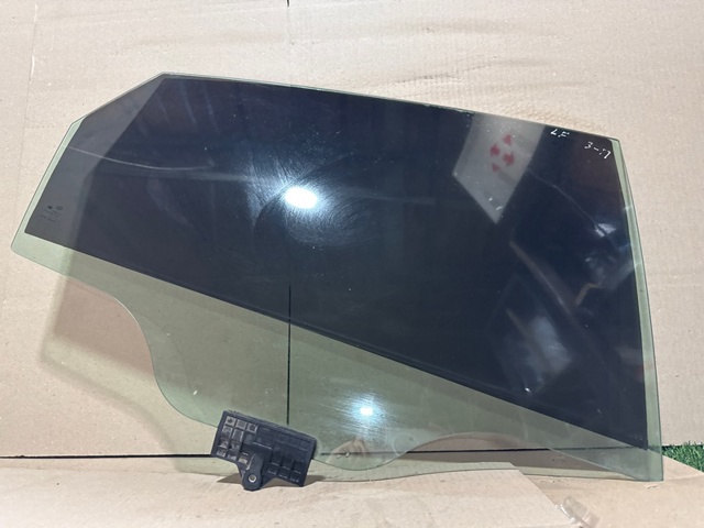 Стекло заднее левое 83420D5010 HYUNDAI