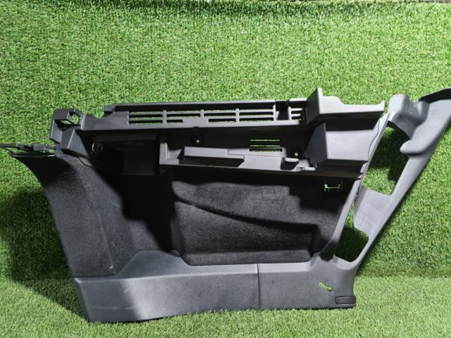 Облицовка багажного отсека, правая 849506RR0B NISSAN