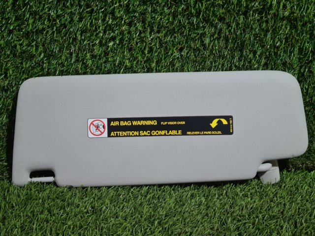 Козырек противосолнечный 8V5857552DFT9 VAG