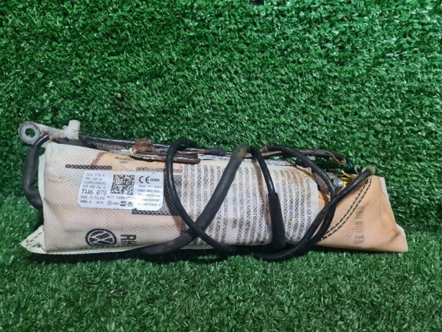 8V5880242A VAG Подушка безопасности (AIRBAG) спинки сиденья правого купить в Ирпень