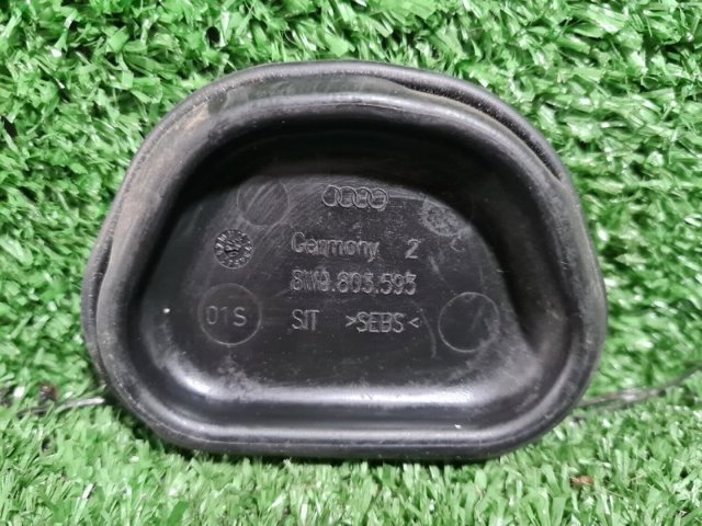 Заглушка днища кузова 8W0803593 VAG