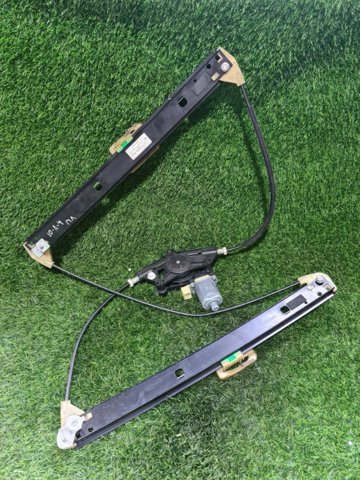 Стеклоподъемник передней двери 8W0837461 VAG