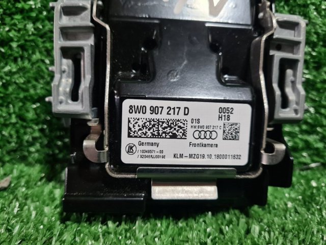8W0907217D VAG Камера заднего вида купить в Киев