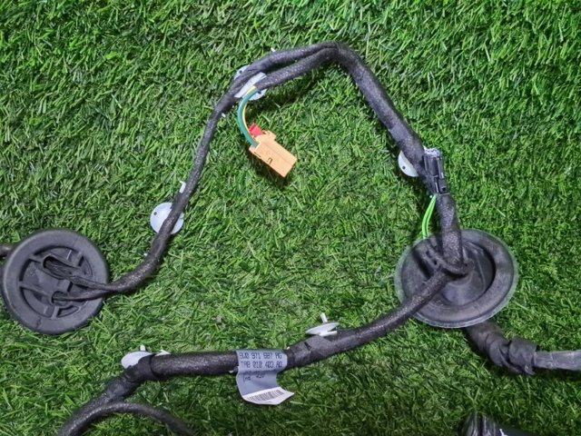 8W0971687AG VAG купить в Ирпень