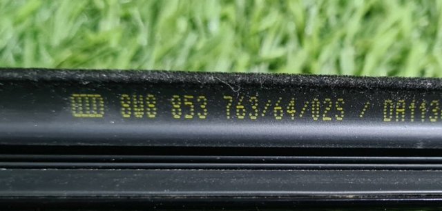 8W8853764 VAG купить в Киев