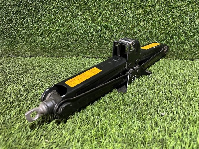 995505HA0A NISSAN купить в Ирпень