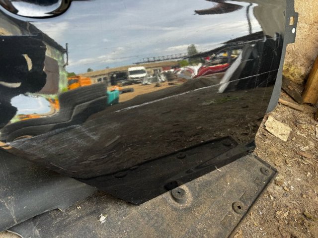 Дверь пассажирская задняя правая DM5Z5824630C FORD