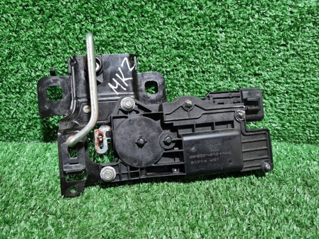 Замок задней двери FR3Z5443200A FORD