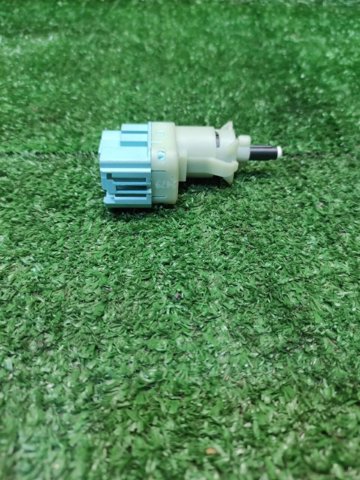 GL3T9G854BA FORD Датчик стоп сигнала купить в Каменское