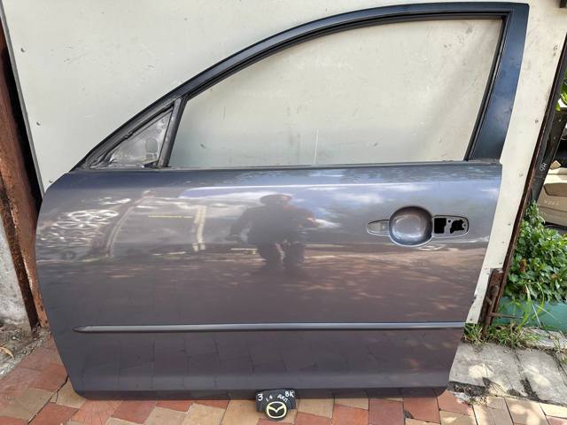 Передняя левая дверь BNYV5902XJ MAZDA