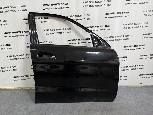 Пассажирская передняя дверь A1667200205 MERCEDES