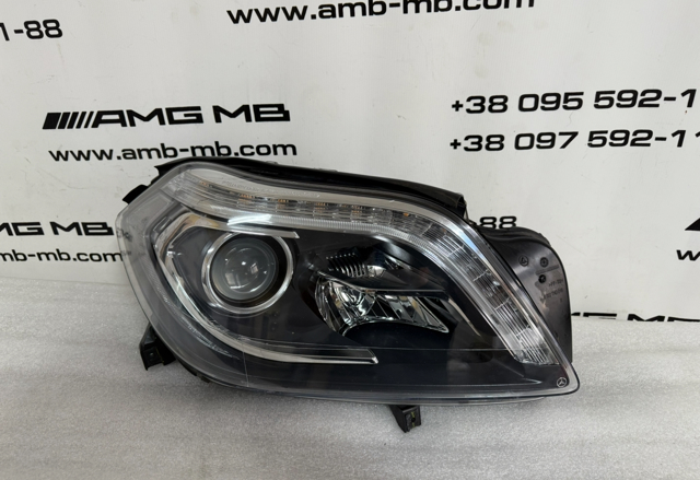 Фара правая A1668207461 MERCEDES