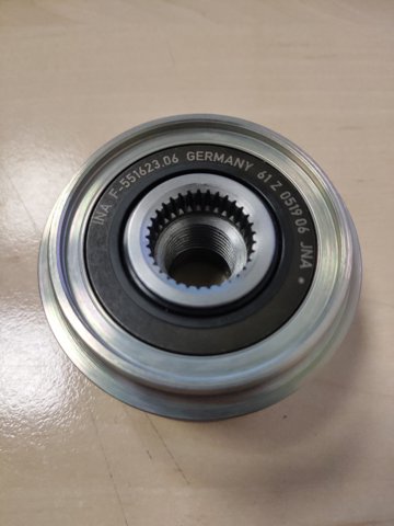 Шкив ремня генератора Порше Кайен