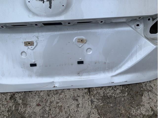 TOYOTA 6440133740 Крышка багажника в наличии Черкассы