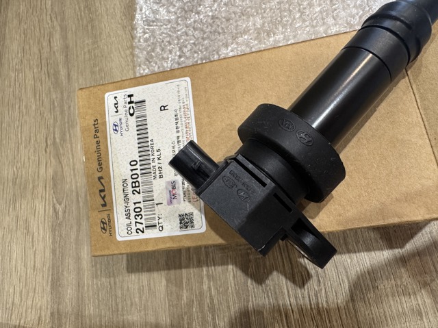 Катушка зажигания 273012B010 HYUNDAI