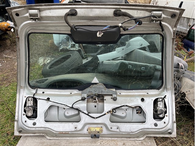 VOLVO 30844361 Дверь задняя (багажная 3/5-я (ляда) в наличии Ирпень
