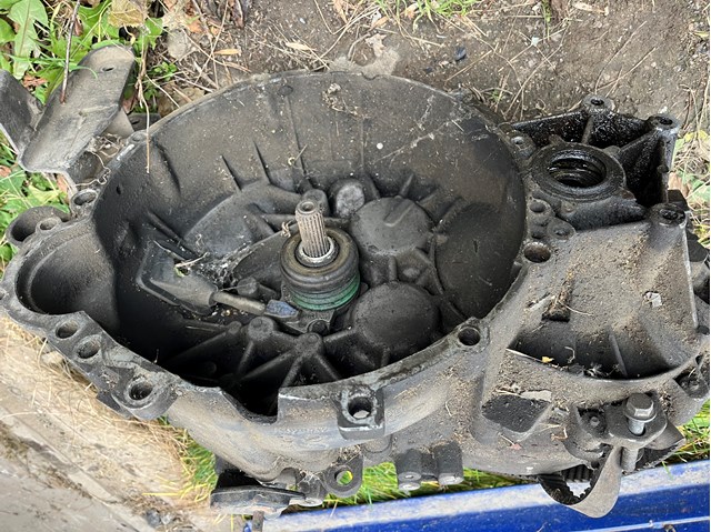 36050410 VOLVO КПП купить в Житомир