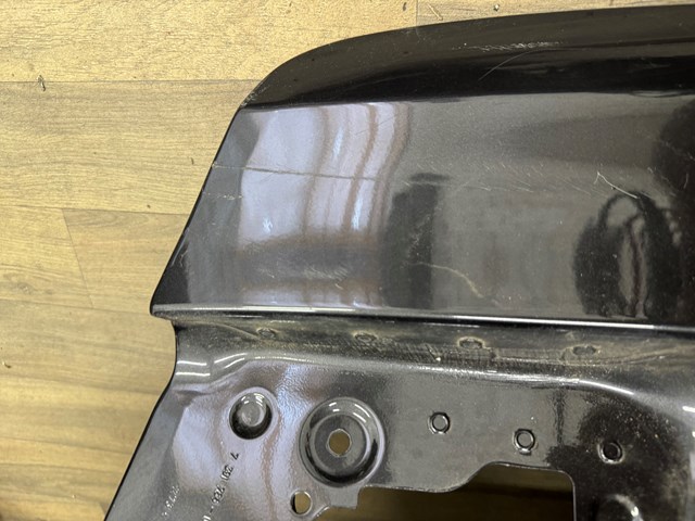 BMW 41007440695 Крышка багажника в наличии Черновцы