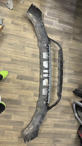 Бампер передний, нижняя часть 51117954209 BMW