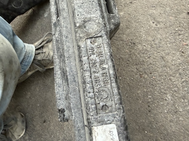 51118062846 BMW Абсорбер (наполнитель) бампера переднего купить в Харьков