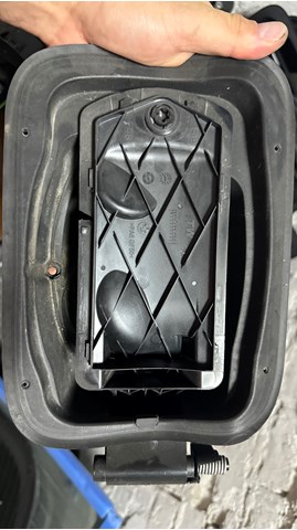 Заливная горловина топливного бака 7359171 BMW