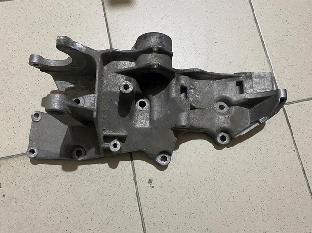VAG 06B903143N в наличии Киев