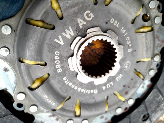 VAG 03L141015B Комплект сцепления в наличии Харьков