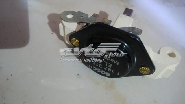 Реле регулятор генератора Volvo S40 1