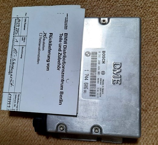 ЭБУ двигателем 12141744606 BMW