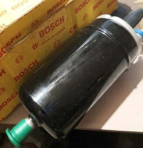 Насос топливный магистральный 580254909 BOSCH