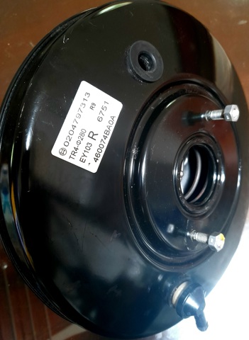 Вакуумный усилитель тормозов D72104BA0A NISSAN