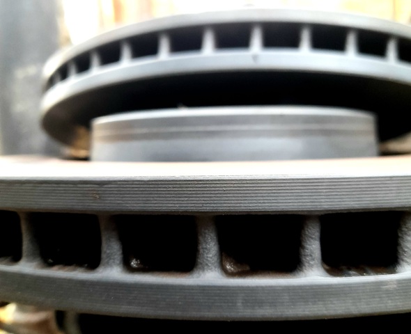 Диск тормозной передний LR115006 LAND ROVER
