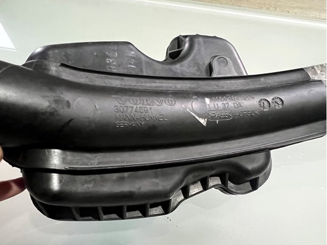 30774691 VOLVO Резонатор воздушного фильтра купить в Чернигов