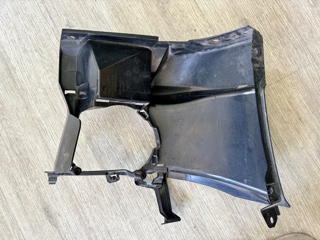 Крепление противотуманки, левой 51117266197 BMW