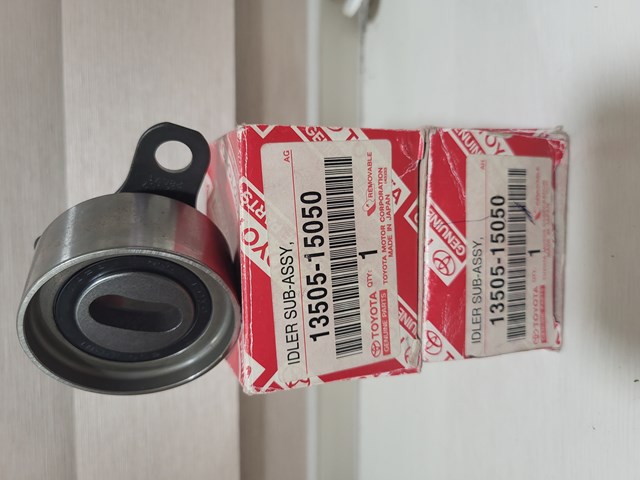 Ролик натяжителя 1350515050 TOYOTA