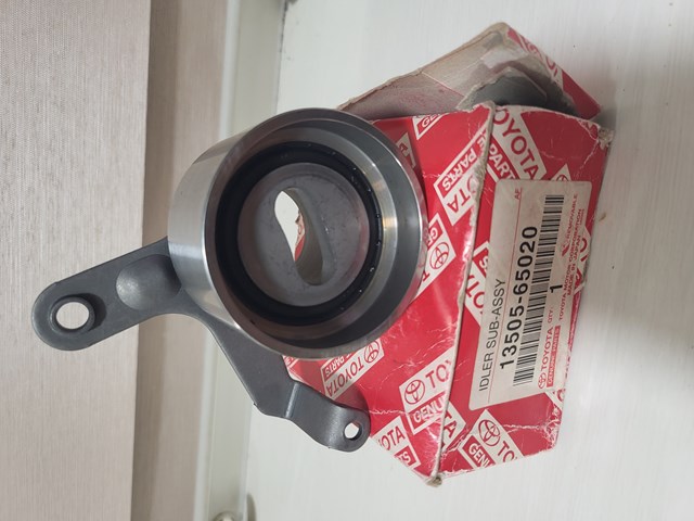 1350565020 TOYOTA Ролик ГРМ купить в Хмельницкий