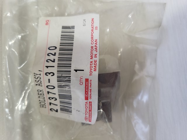 Щетка на генератор 2737031220 TOYOTA