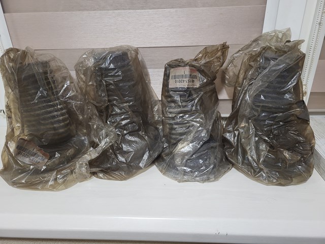 4815742010 TOYOTA Пыльник амортизатора переднего купить в Сумы