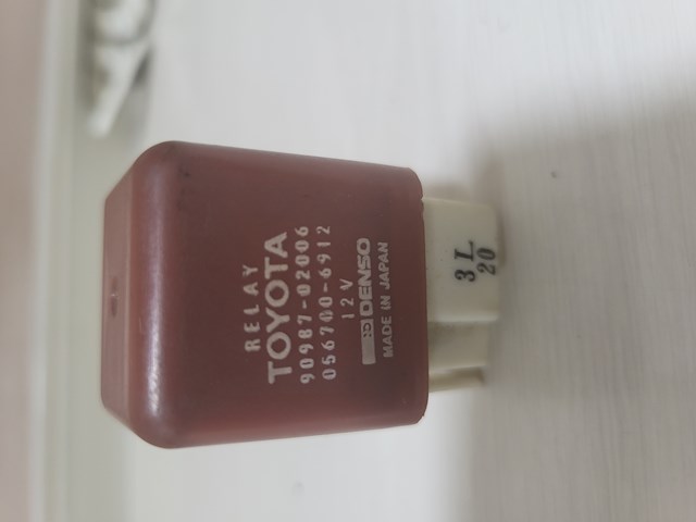 Реле фар передних 9098702006 TOYOTA