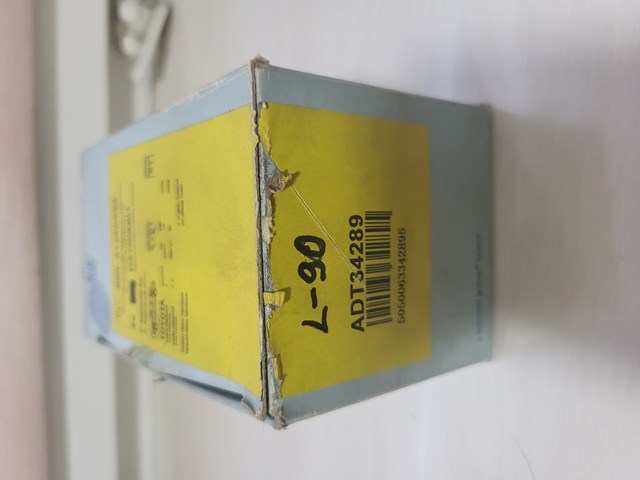 Передние тормозные колодки ADT34289 BLUE PRINT
