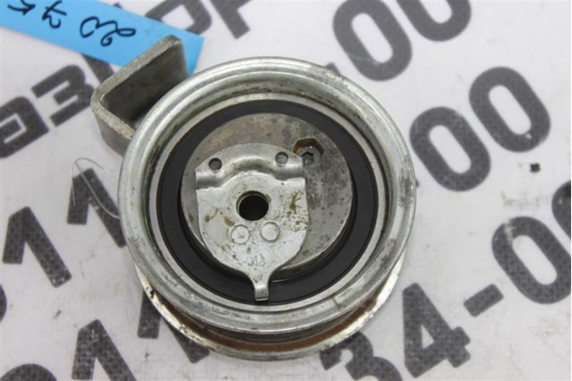 VAG 06B109243D Ролик ГРМ в наличии Николаев