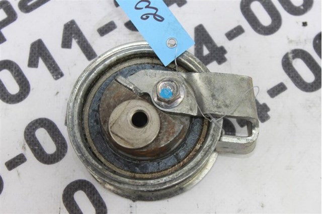 Ролик натяжителя ремня ГРМ 06B109243D VAG